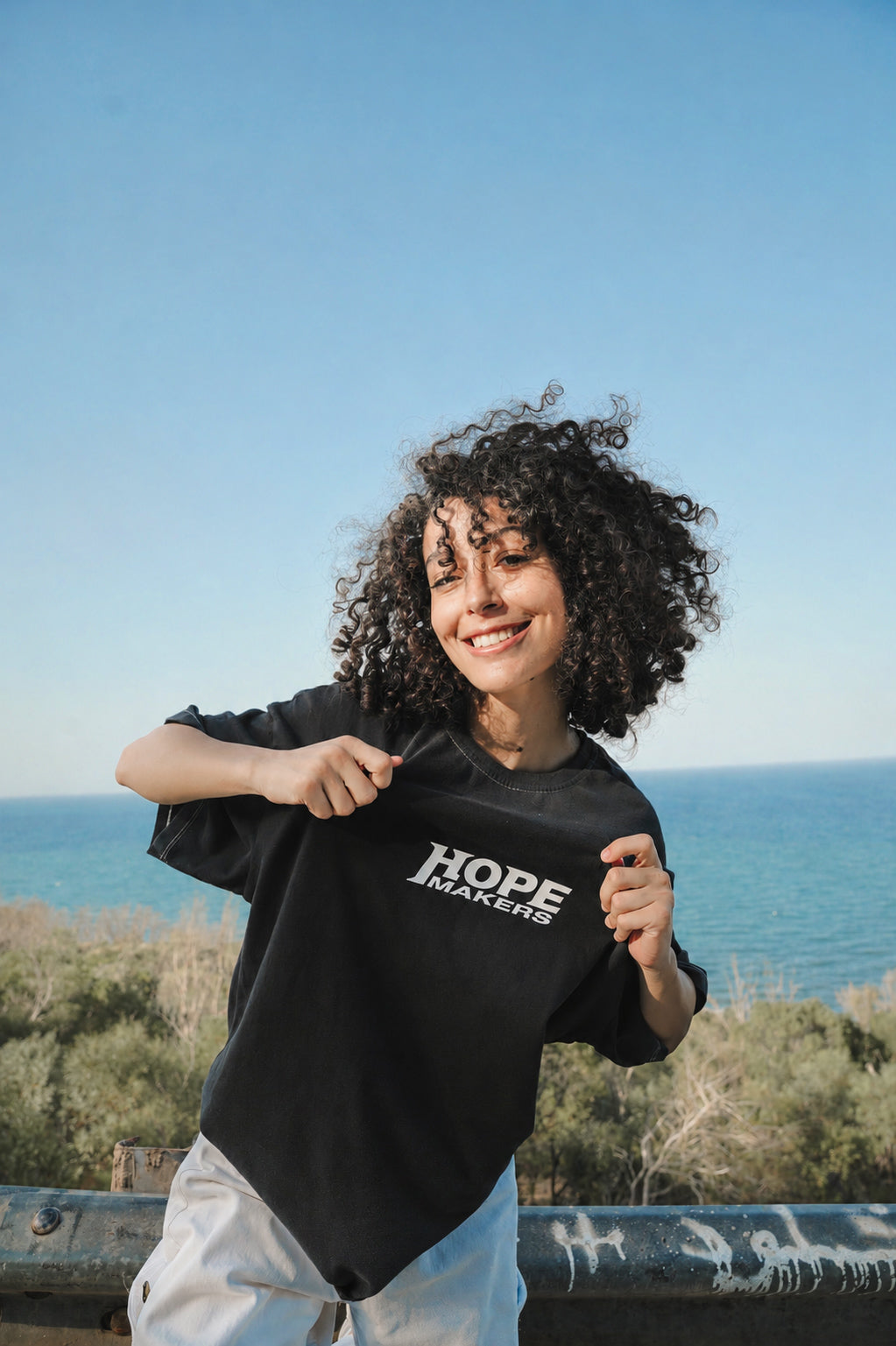 HOPE MAKERS Oversized T-Shirt – Black