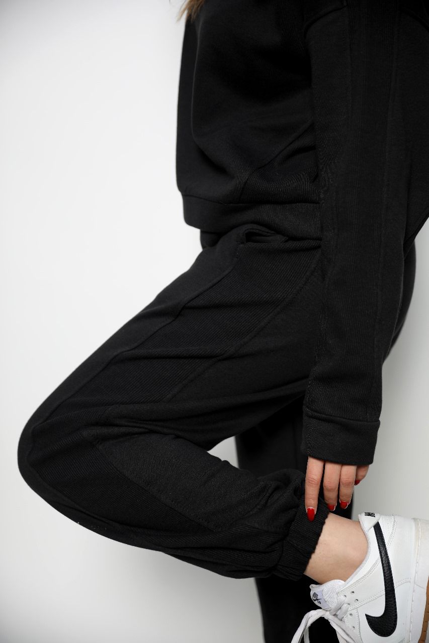 BASIC TRACKSUIT – WOMEN